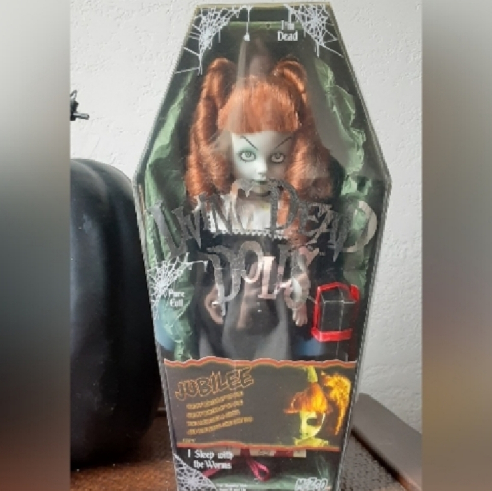 Maggot and Jubilee living dead dolls